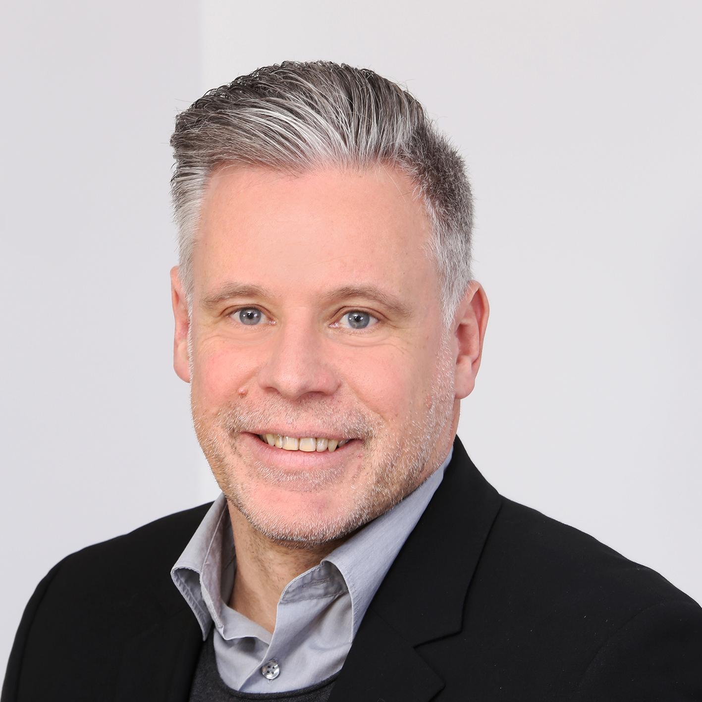 Herr Uwe Clemenz